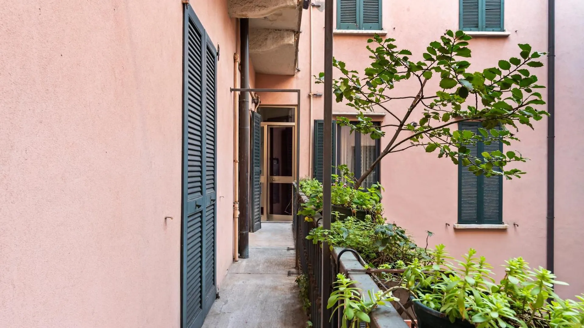 Apartment Novi Studio Design District Intimo E Centrale Milan